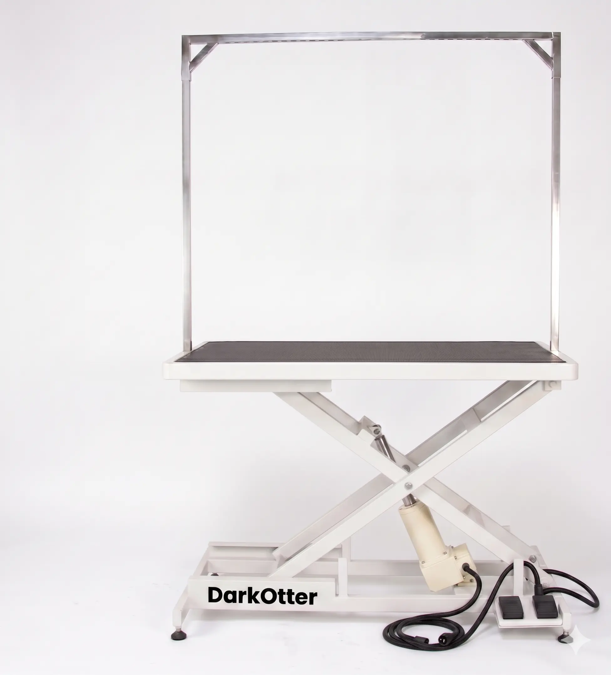 DarkOtter Titan 150 Black: Heavy Duty Electric Dog Grooming Table (150Kg Capacity) | Professional Lift for Giant Breeds - Image 4