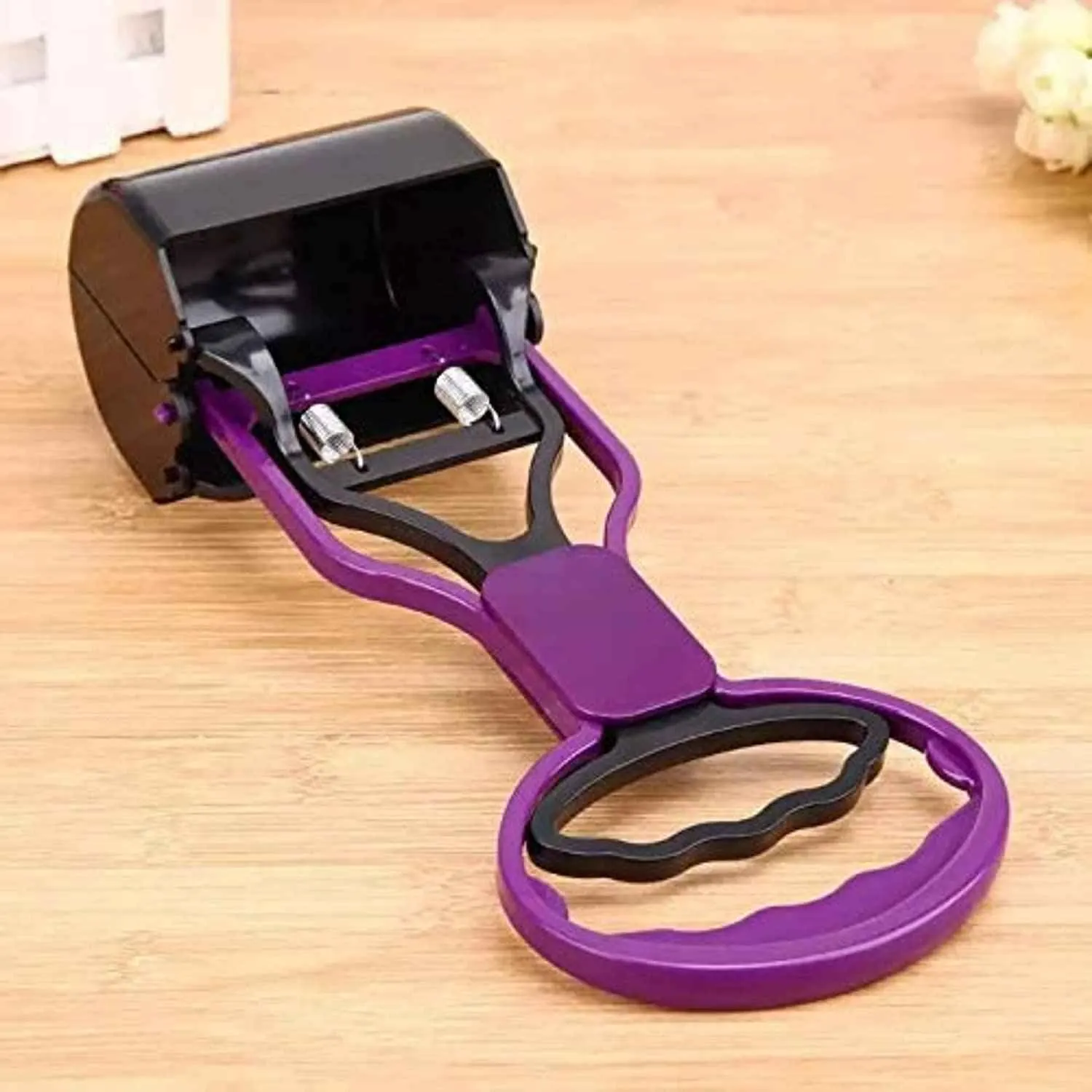 Small Pet Pooper Scooper – One-Handed Portable Waste Pickup Clamp - Image 4